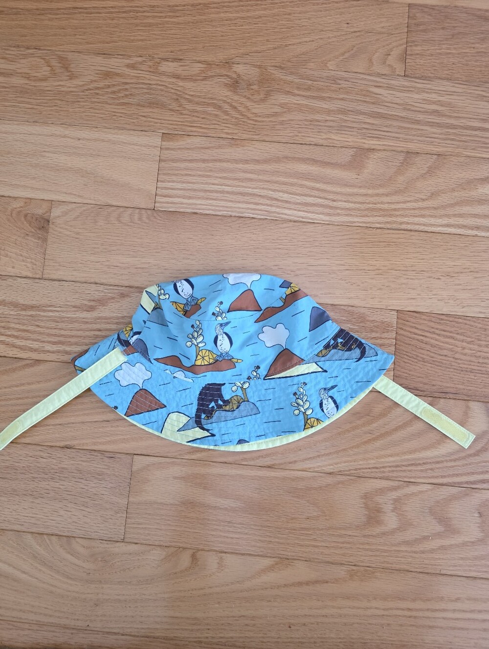Patagonia Kids bucket hat reversible